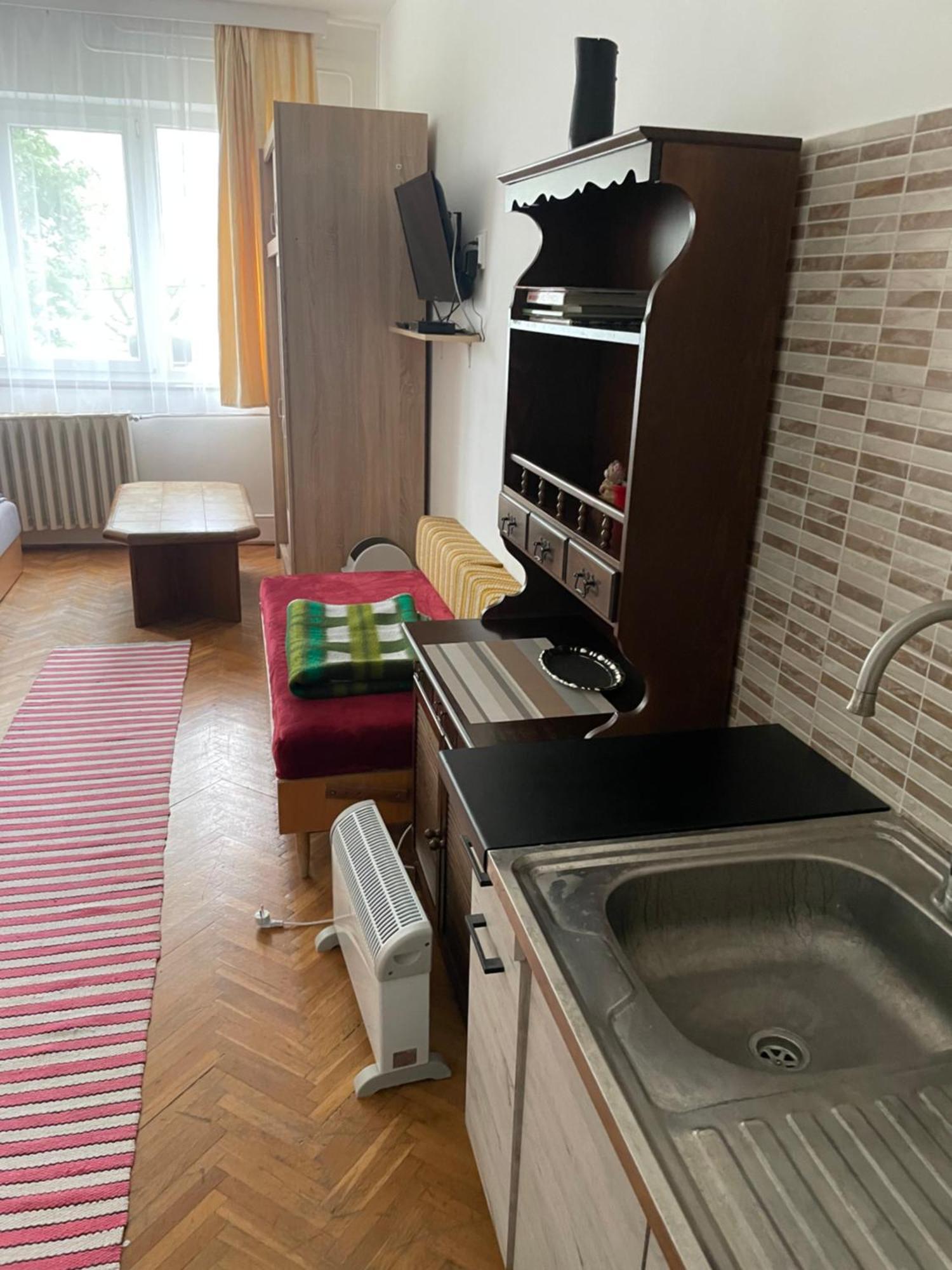 Napsugár Hotel Malyi Kültér fotó